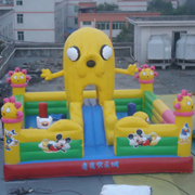 inflatable amusement park Minnie Mouse